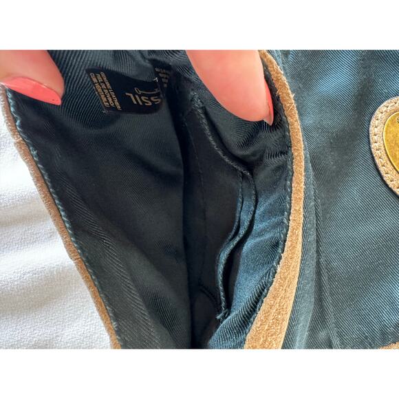 Fossil Gold Metallic Leather Small crossbody bag purse with brass buckle - Picture 8 of 8